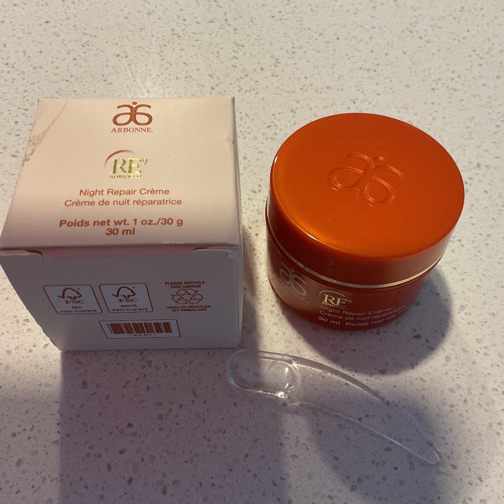 Arbonne RE9 Advanced Night Repair Creme NIB